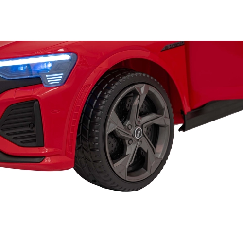 Autko na akumulator dla dzieci Audi SQ8 Czerwony BRD-2168.CR